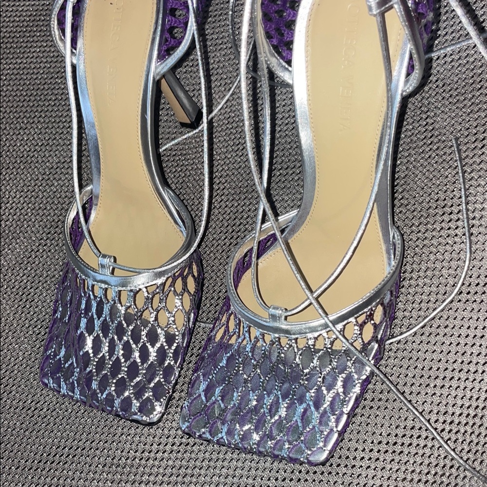 Authentic Bottega Veneta Heels!! - Picture 11 of 16